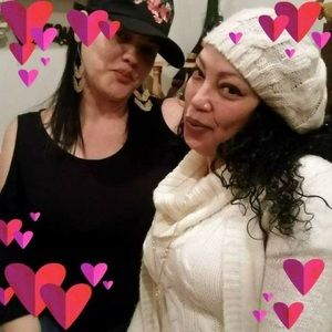 Meet your Posher, Ada